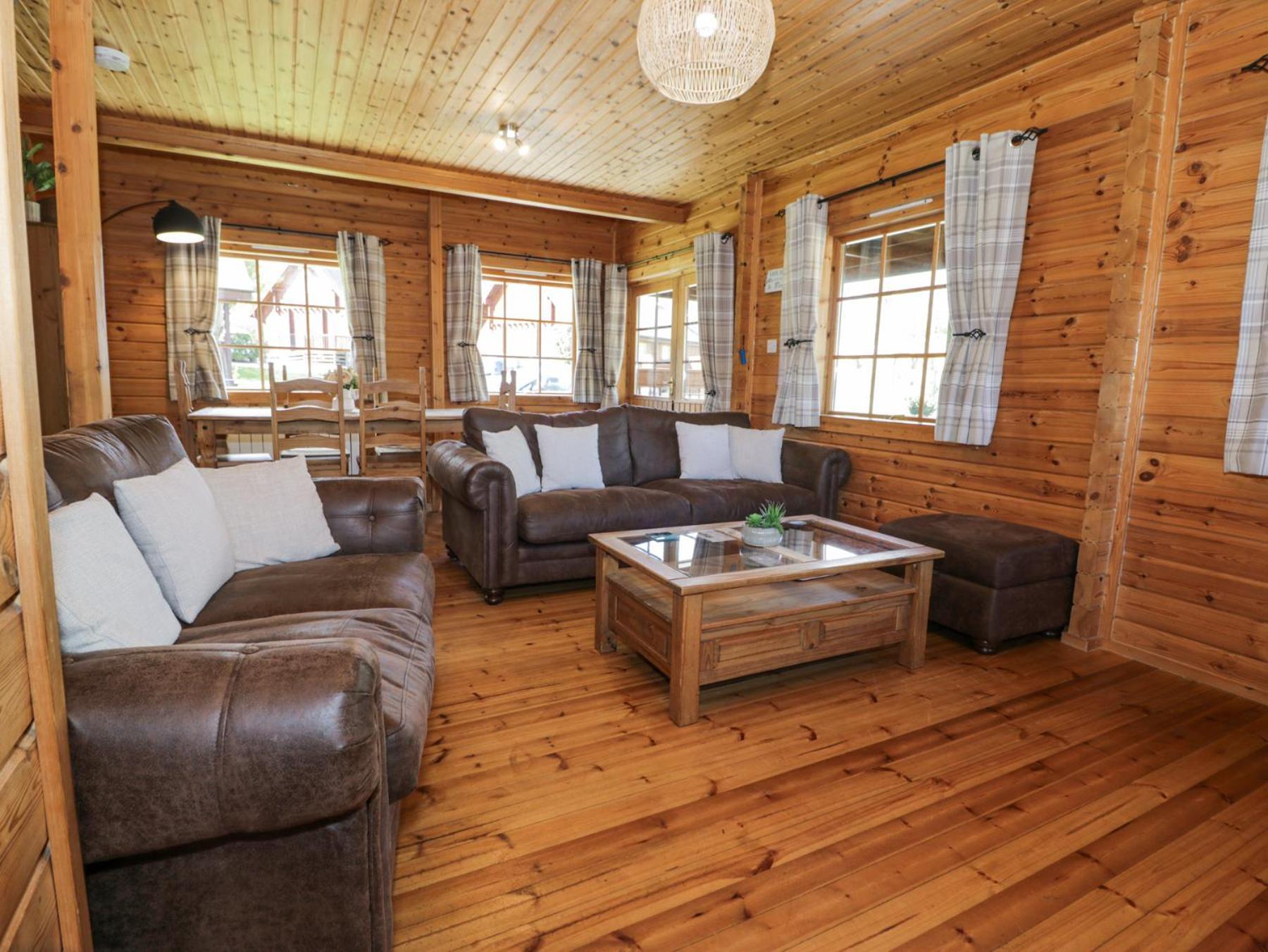 Sun View Lodge Llanbedr  Exterior photo
